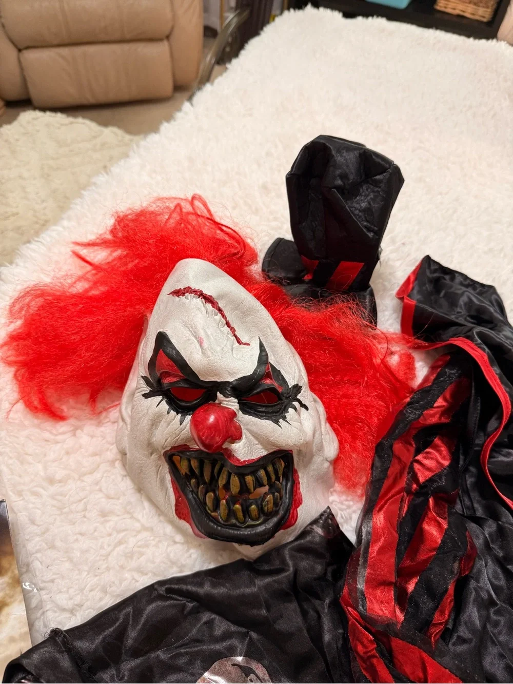 Spirit Boys Carver the Clown Sz S 7-8